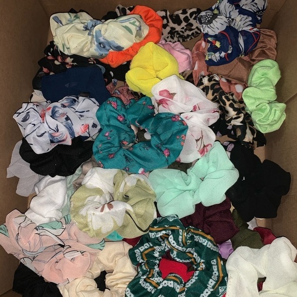 Random Assorted 25 Hair Tie Scrunchies Mixed Lot - Picture 9 of 14